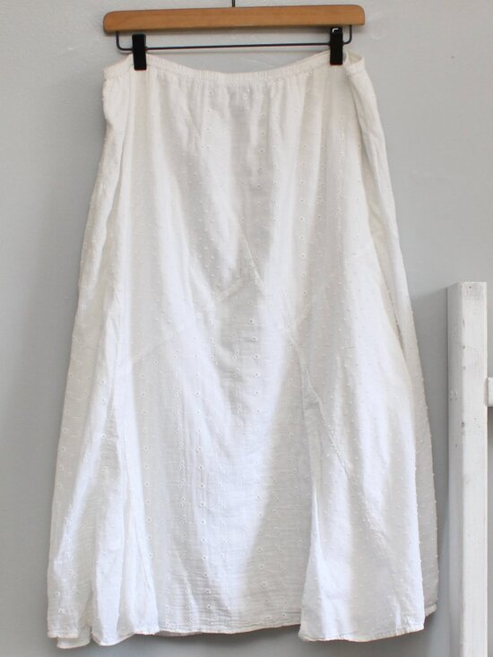 JM Collection Dresses & Skirts - JM Collection White Peasant Eyelet Embroidered Patchwork A-Line Midi Skirt Large